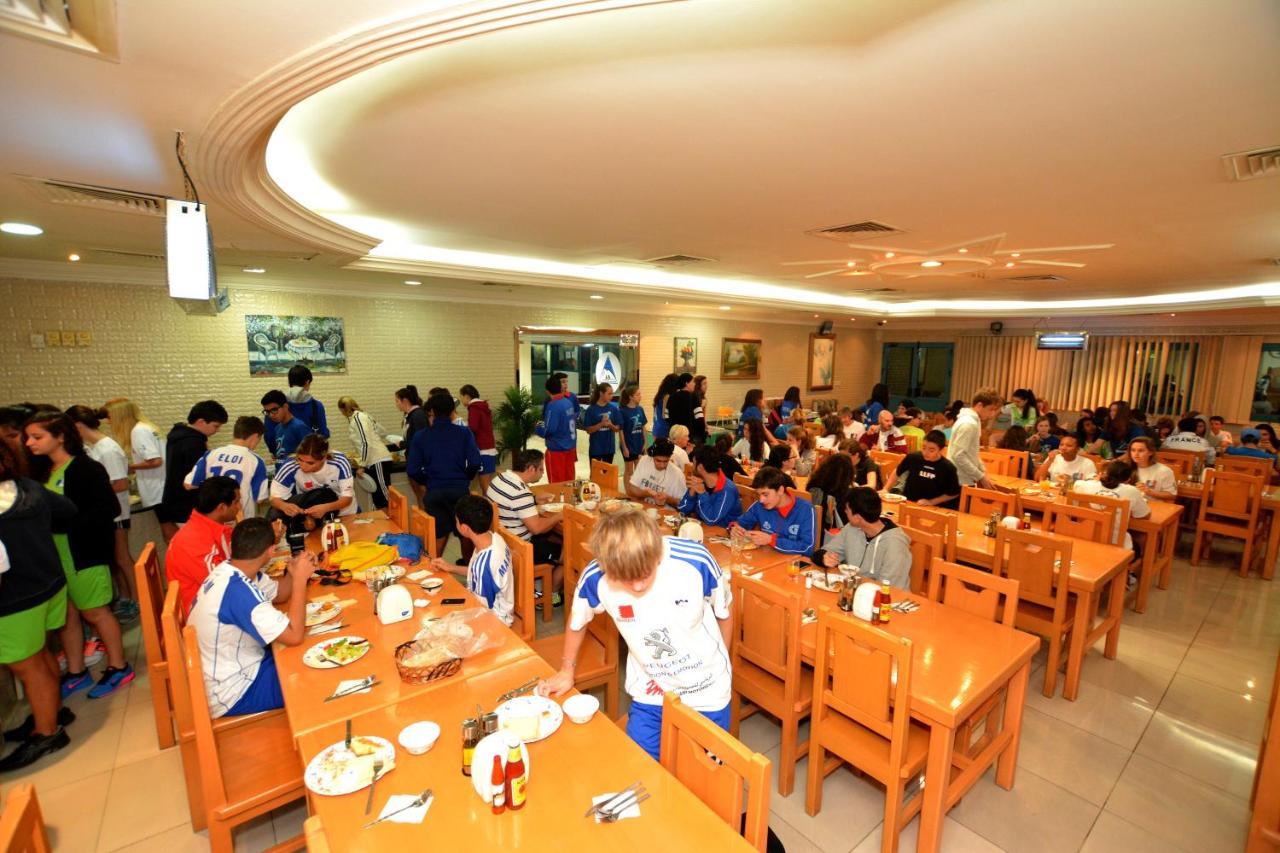 Dubai Youth Hostel Exterior photo